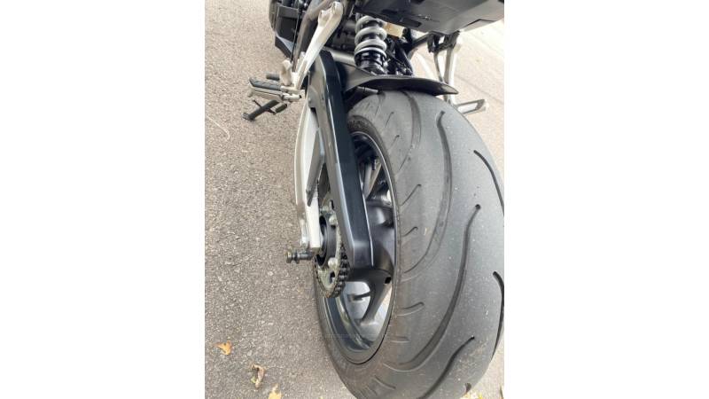 HONDA - CB 650 - 2015/2015 - Cinza - R$ 36.800,00