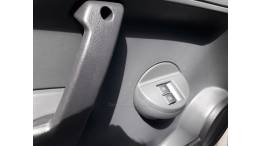 VOLKSWAGEN - GOL - 2013/2014 - Branca - R$ 30.500,00