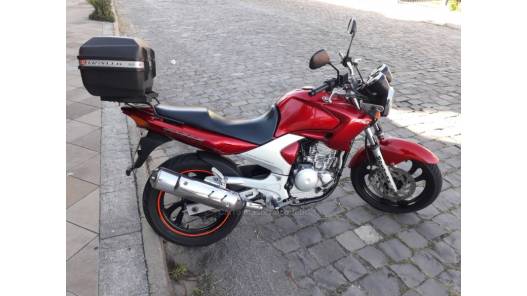 YAMAHA - FAZER - 2008/2008 - Vermelha - R$ 10.300,00