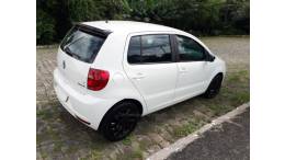 VOLKSWAGEN - FOX - 2013/2014 - Branca - R$ 42.500,00