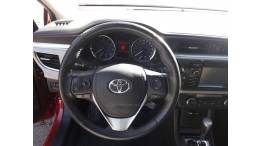 TOYOTA - COROLLA - 2016/2017 - Vermelha - Sob Consulta